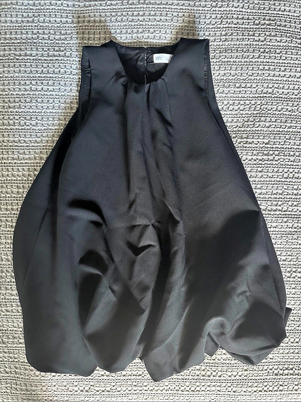 ZARA Girls Size 7 Black Bubble Hem Formal Black Dress NWT
